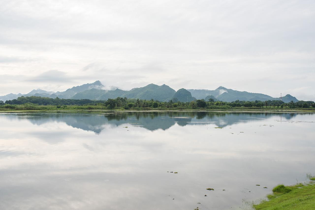 Sakarin Valley Resort Kanchanaburi Luaran gambar