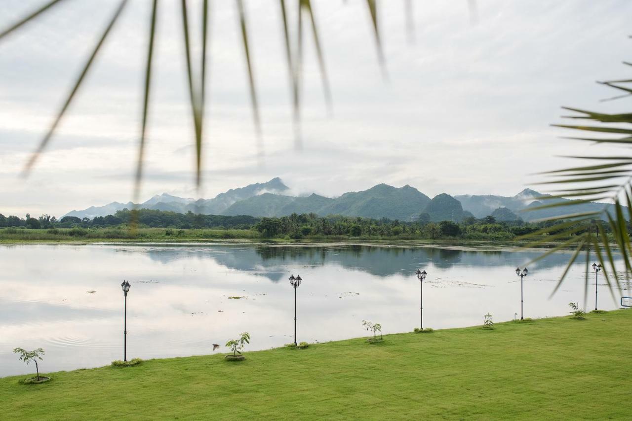 Sakarin Valley Resort Kanchanaburi Luaran gambar
